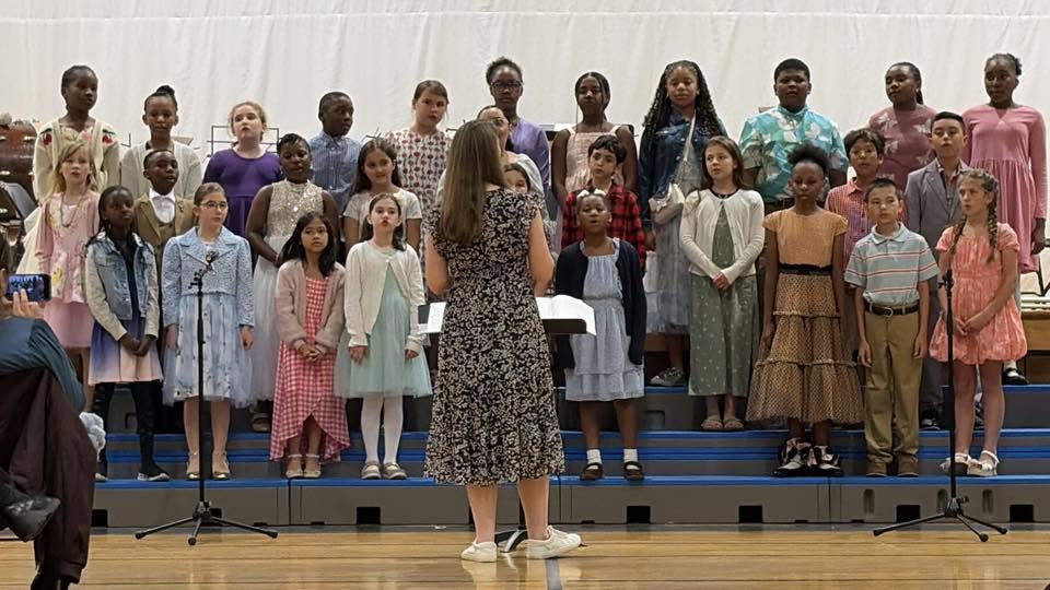 Choir at Sacred Heart School of Glyndon